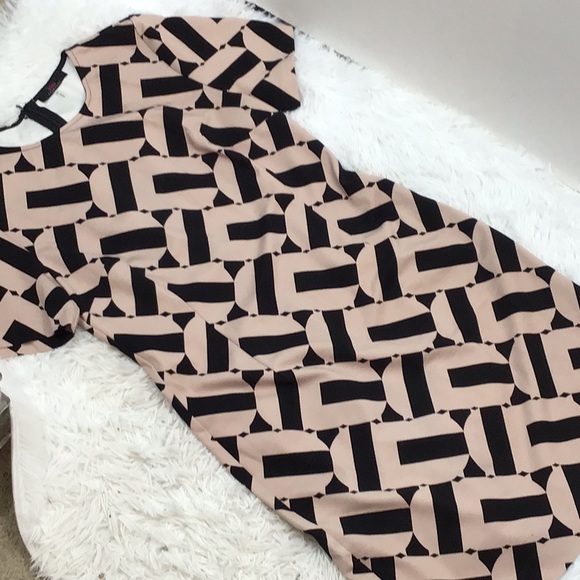 Trina Turk stretch knit geo pattern sheath dress M - Picture 11 of 14